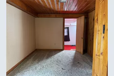 215 W Park St, Hermitage, PA 16148 - Photo 15