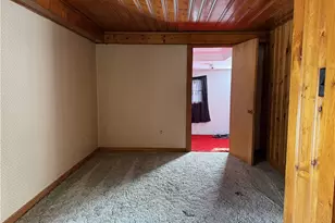 215 W Park St, Hermitage, PA 16148 - Photo 15