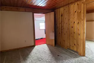 215 W Park St, Hermitage, PA 16148 - Photo 19