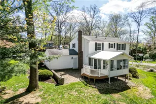 52 Greenview Dr, Hempfield Township, PA 15644 - Photo 3