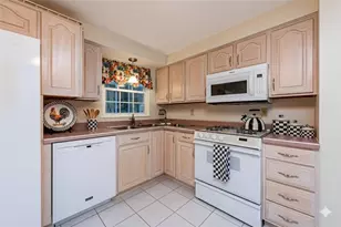 52 Greenview Dr, Hempfield Township, PA 15644 - Photo 21