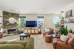 372 Sunrise Dr, Carnegie, PA 15106 - Photo 13