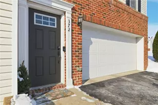 372 Sunrise Dr, Carnegie, PA 15106 - Photo 3