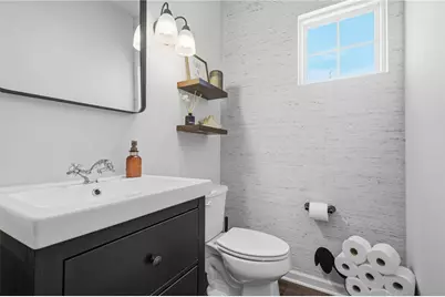 372 Sunrise Dr, Carnegie, PA 15106 - Photo 21