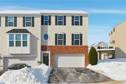 372 Sunrise Dr, Carnegie, PA 15106 - Photo 1