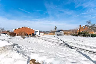 856 Horton St, Clairton, PA 15025 - Photo 31