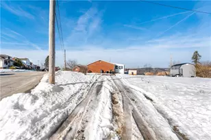 856 Horton St, Clairton, PA 15025 - Photo 33