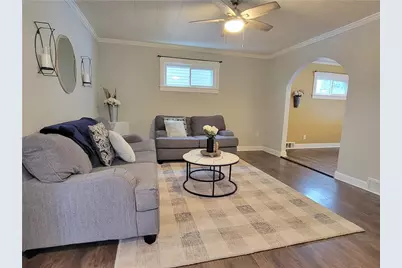 496 7th Ave, Moon/Crescent Twp, PA 15108 - Photo 7