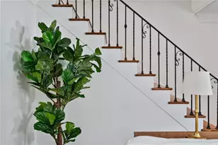 2923 Fernwald Rd, Pittsburgh, PA 15217 - Photo 15