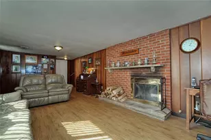 3506 Ridgewood Dr, Pittsburgh, PA 15235 - Photo 17