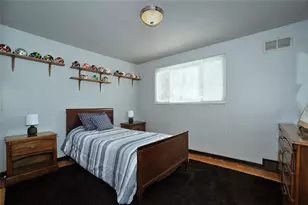 3506 Ridgewood Dr, Pittsburgh, PA 15235 - Photo 13