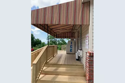 1075 & 1077 E Beau St (Sr 136), South Strabane, PA 15301 - Photo 3