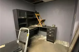 2092 John St, Forward Township, PA 15063 - Photo 19