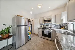 1627 Creedmoor Ave, Pittsburgh, PA 15226 - Photo 13