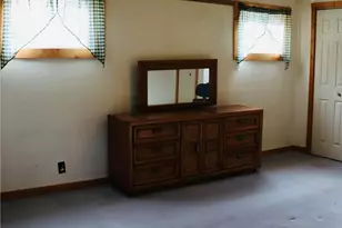 242 Sugar Run Rd, Franklin Township, PA 15370 - Photo 21