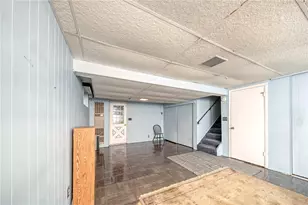 609 Regency Dr, Pittsburgh, PA 15239 - Photo 19