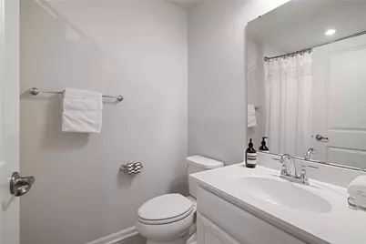 202 Dana Dr, Pittsburgh, PA 15143 - Photo 35