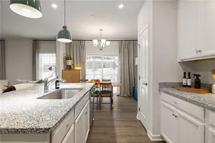 202 Dana Dr, Pittsburgh, PA 15143 - Photo 13