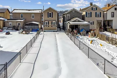 1618 3rd Ave, Beaver Falls, PA 15010 - Photo 3