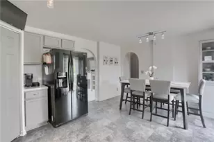 728 Freedom Dr, Collier Township, PA 15106 - Photo 17