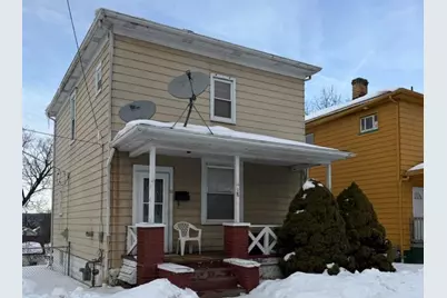 18 W Chartes St, New Castle, PA 16102 - Photo 1