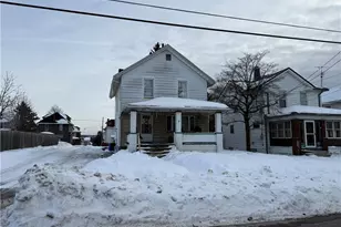 1042 Maryland Ave, New Castle, PA 16101 - Photo 1