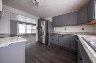 1020 Roosevelt Way, New Alexandria, PA 15670 - Photo 3