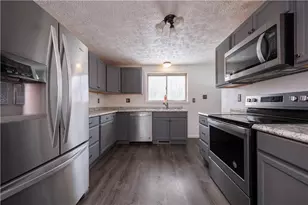 1020 Roosevelt Way, New Alexandria, PA 15670 - Photo 3