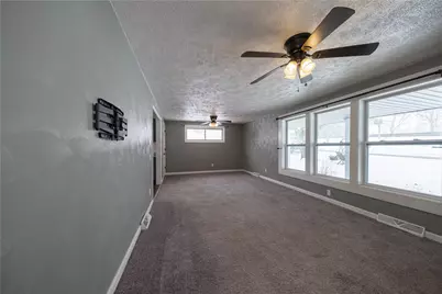 1020 Roosevelt Way, New Alexandria, PA 15670 - Photo 7