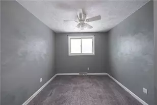 1020 Roosevelt Way, New Alexandria, PA 15670 - Photo 9