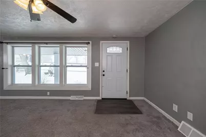 1020 Roosevelt Way, New Alexandria, PA 15670 - Photo 9