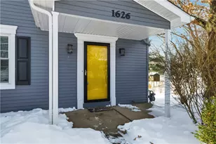 1626 Red Mill Dr, Pittsburgh, PA 15241 - Photo 3