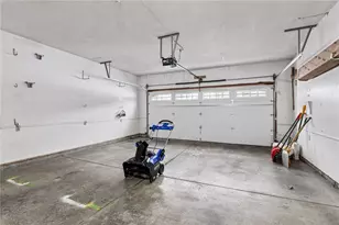 3233 Greentree Cir, Neshannock Township, PA 16105 - Photo 29