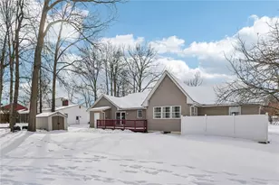 3233 Greentree Cir, Neshannock Township, PA 16105 - Photo 41