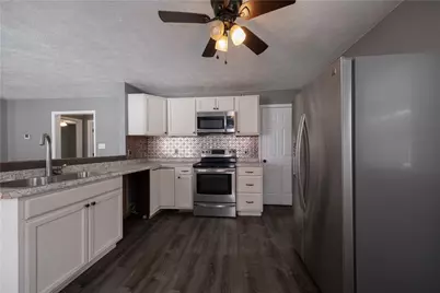 1026 Roosevelt Way, New Alexandria, PA 15670 - Photo 9