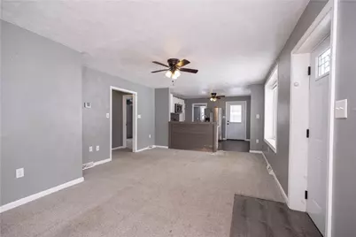 1026 Roosevelt Way, New Alexandria, PA 15670 - Photo 5