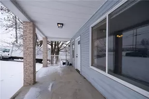 1026 Roosevelt Way, New Alexandria, PA 15670 - Photo 3