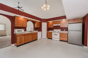 107 Sparrow Ln, Buffalo Township, PA 16055 - Photo 7