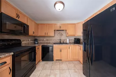 531 Reed Court, Jeannette, PA 15644 - Photo 7