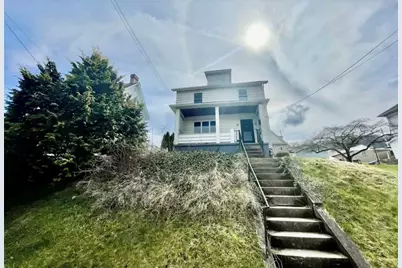 746 6th Avenue, Coraopolis, PA 15108 - Photo 1