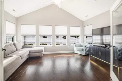 101 Spring Valley Dr, Jackson Township, PA 16063 - Photo 5