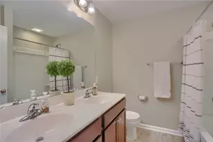 2035 Sir Patrick Dr, Cecil, PA 15057 - Photo 37