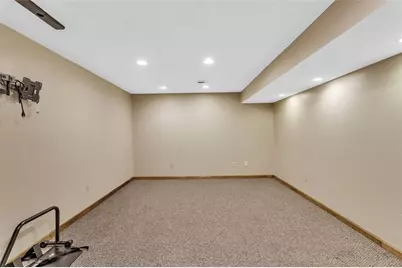 420 Rolling Hills Rd, Economy, PA 15042 - Photo 33