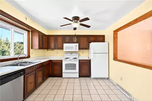 800 Parker Ave, Scottdale, PA 15683 - Photo 15