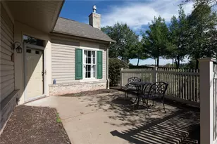 1153 Cobblestone Ln, Adams Township, PA 16059 - Photo 25