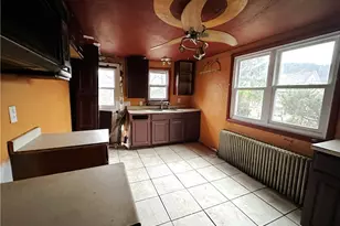 492 Brush Ave, Greater Johnstown School District, PA 15906 - Photo 5