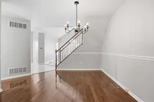 120 Linden Ct, Seven Fields Boro, PA 16046 - Photo 13