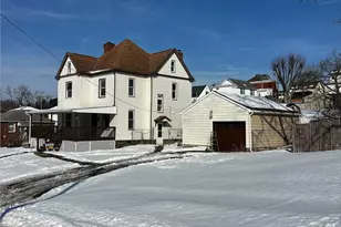 9 Cort St, Washington, PA 15301 - Photo 1