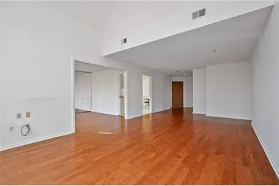 100 Denniston St #304, Pittsburgh, PA 15206 - Photo 5