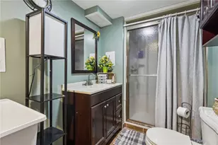 670 Circle Dr, Rostraver, PA 15012 - Photo 15